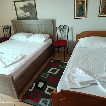 Vila Arbri7 *